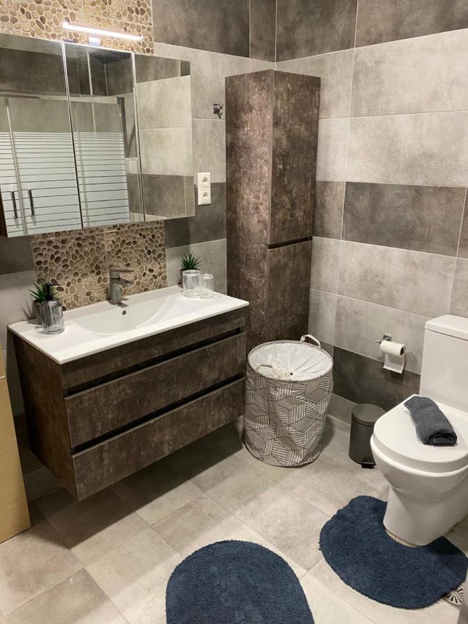 Karpofora Olive Hill Apartment מראה חיצוני תמונה